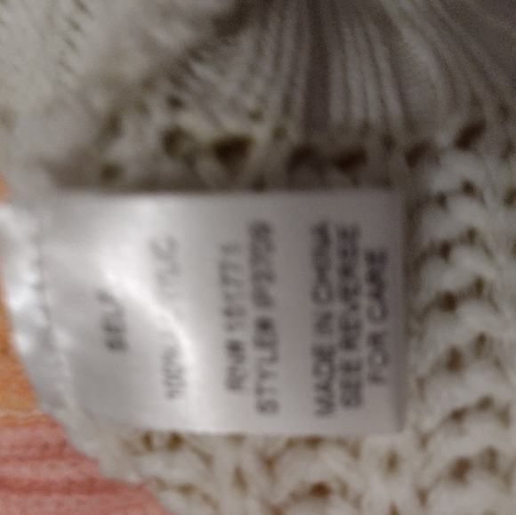 Val Marie ombre frayed edge sweater is a great burst if color and Trend - Picture 11 of 13